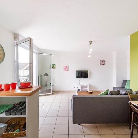 Appartamento Amazing Cocoon Bussy-Saint-Georges Esterno foto